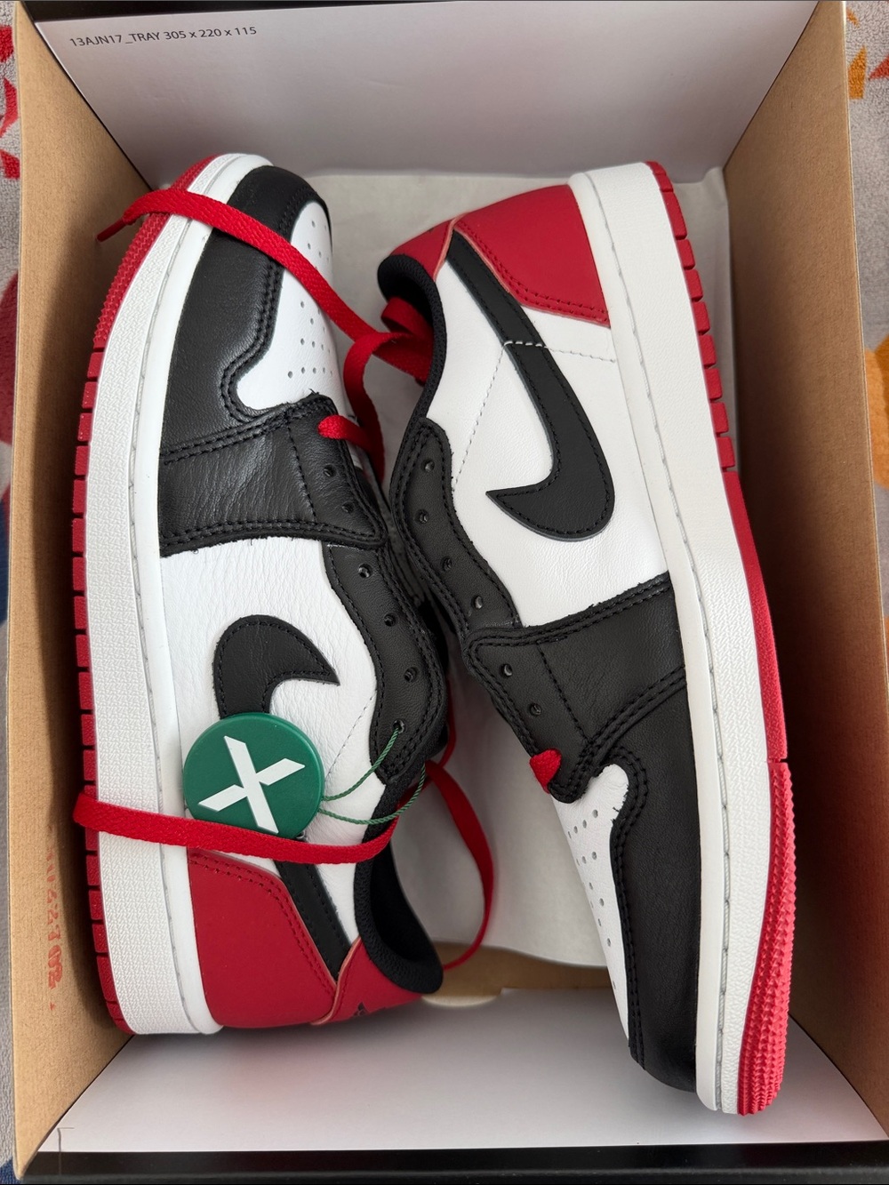 Air Jordan 1 Black Toe Low